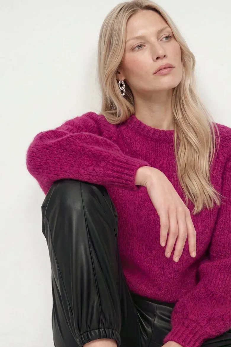Grobstrickpullover mit Ballonärmeln