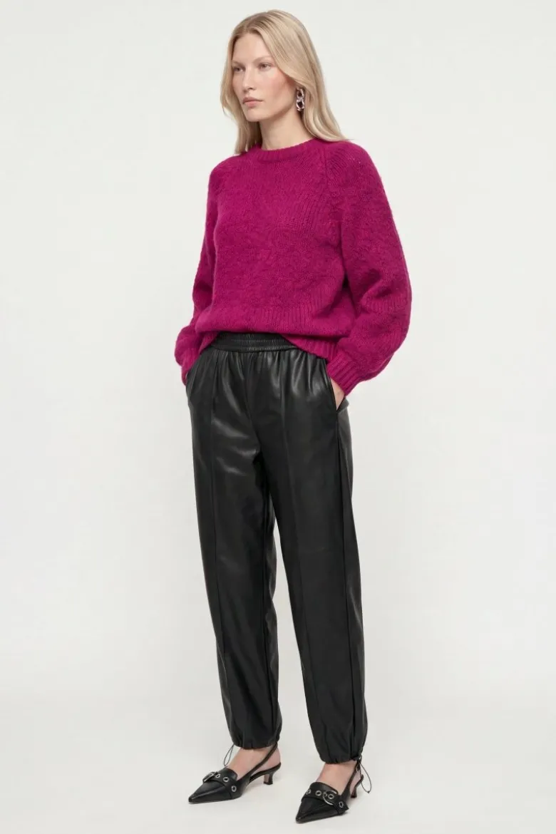 Grobstrickpullover mit Ballonärmeln