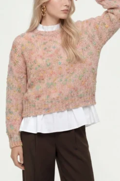 Grobstrickpullover mit Effektgarn