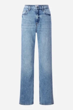 Hellblaue Jeans im Loose Fit