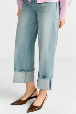 Hellblaue Wide-Leg-Jeans
