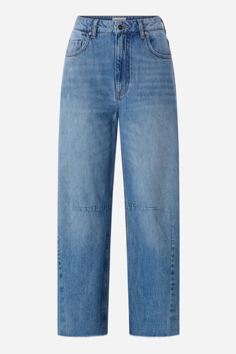 High-Waist Barrel-Leg Jeans