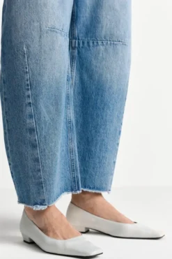 High-Waist Barrel-Leg Jeans