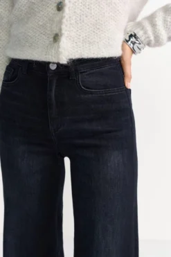 High-Waist-Jeans