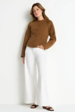 Jacke mit Teilungsnähten