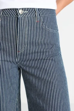Jeans mit Nadelstreifen