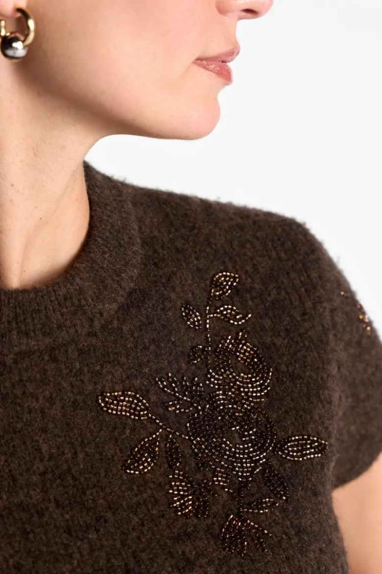 Kurzarm-Strickpullover mit Perlenstickerei