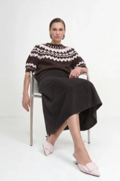 Kurzarm-Wollpullover mit Jacquardmuster