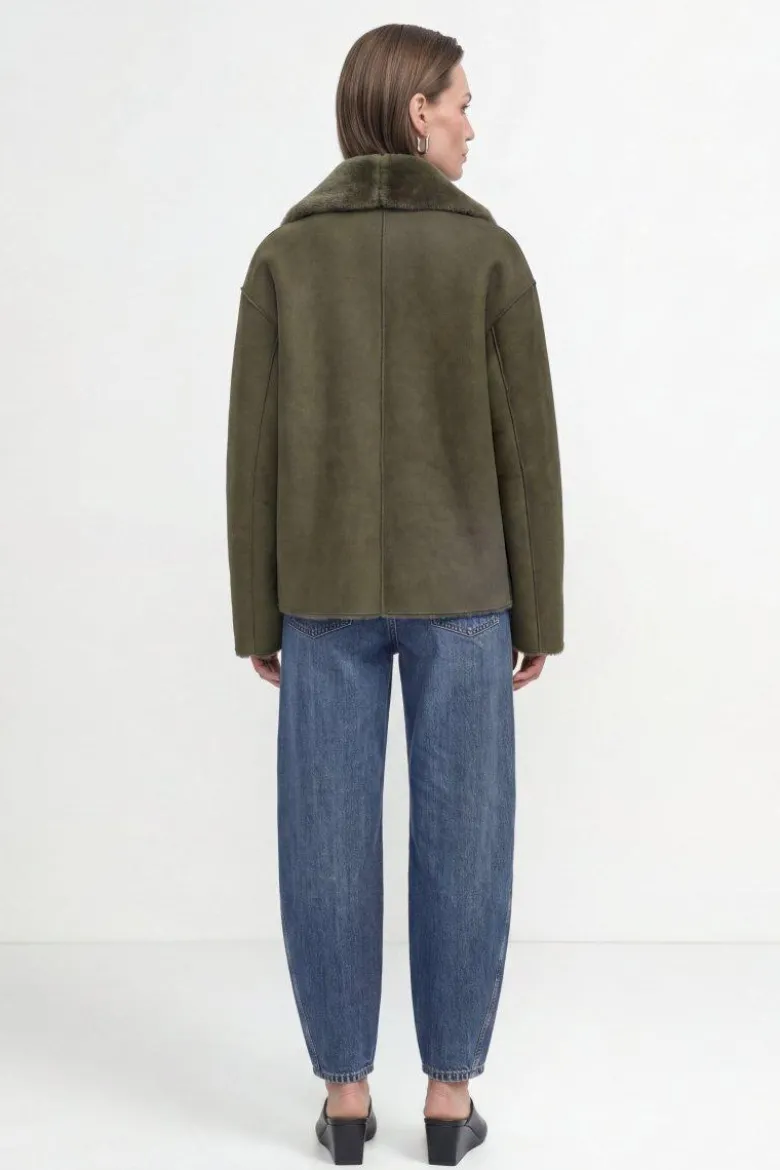 Kurze Jacke in Lammfell-Optik