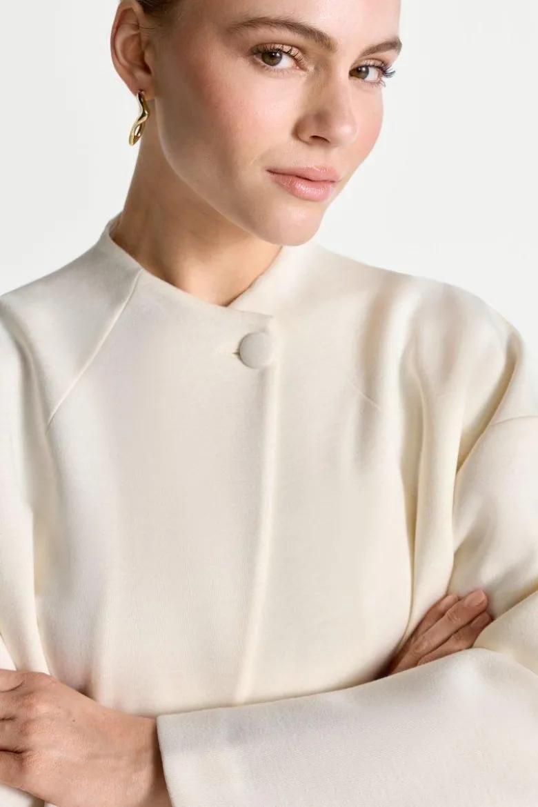 Kurzjacke mit Knopf