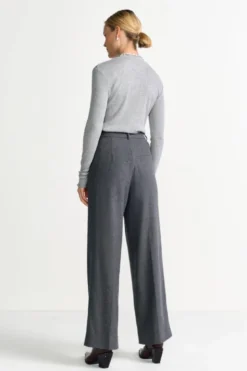 Longsleeve mit Rüschensaum