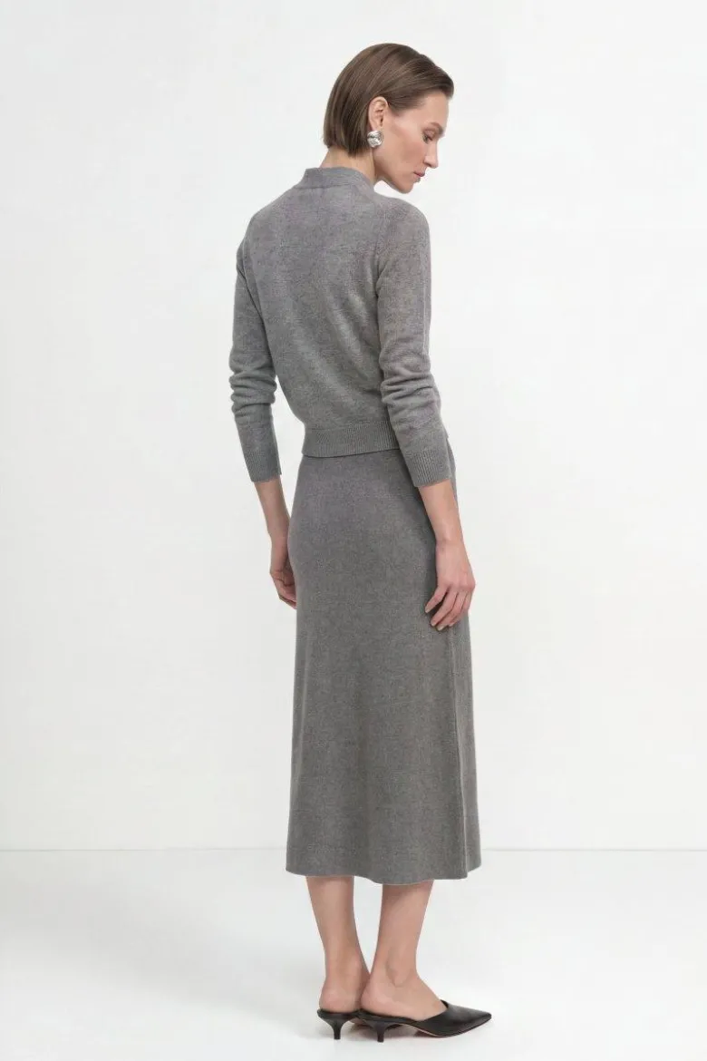 Merino-Kaschmir-Pullover mit Schleifenkragen