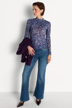 Mesh-Longsleeve mit Smokdetails