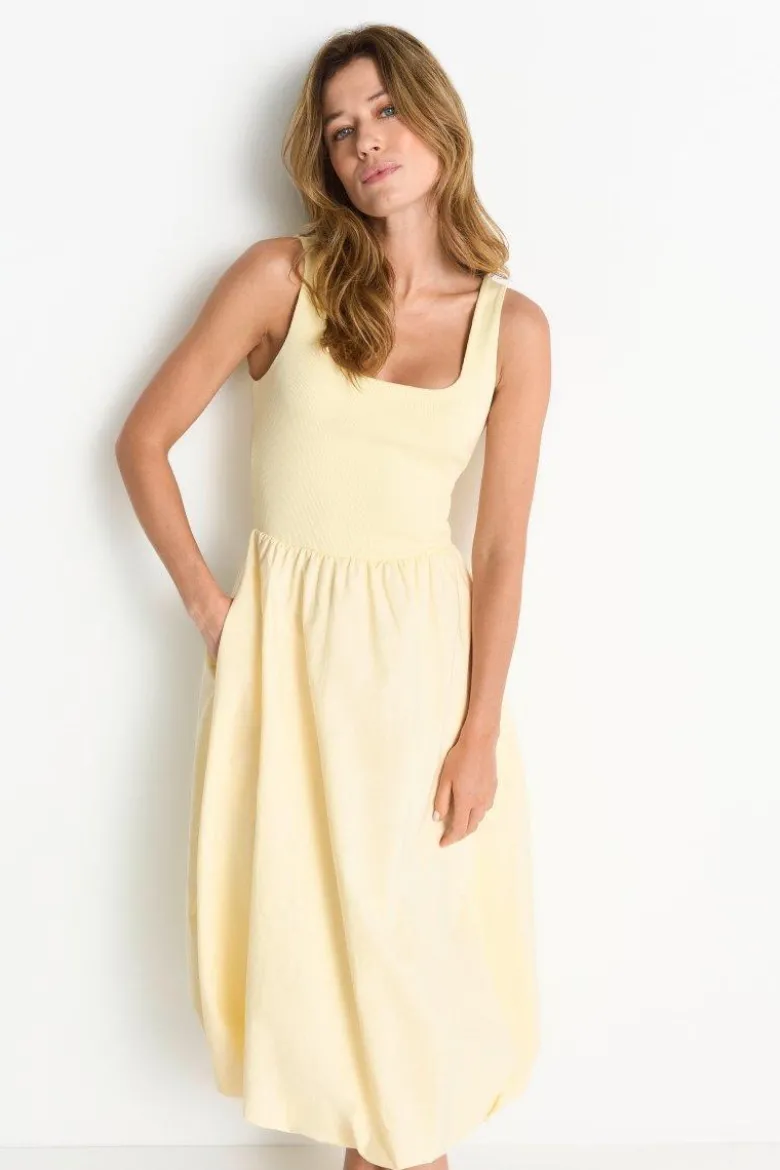 Midikleid mit Taschen