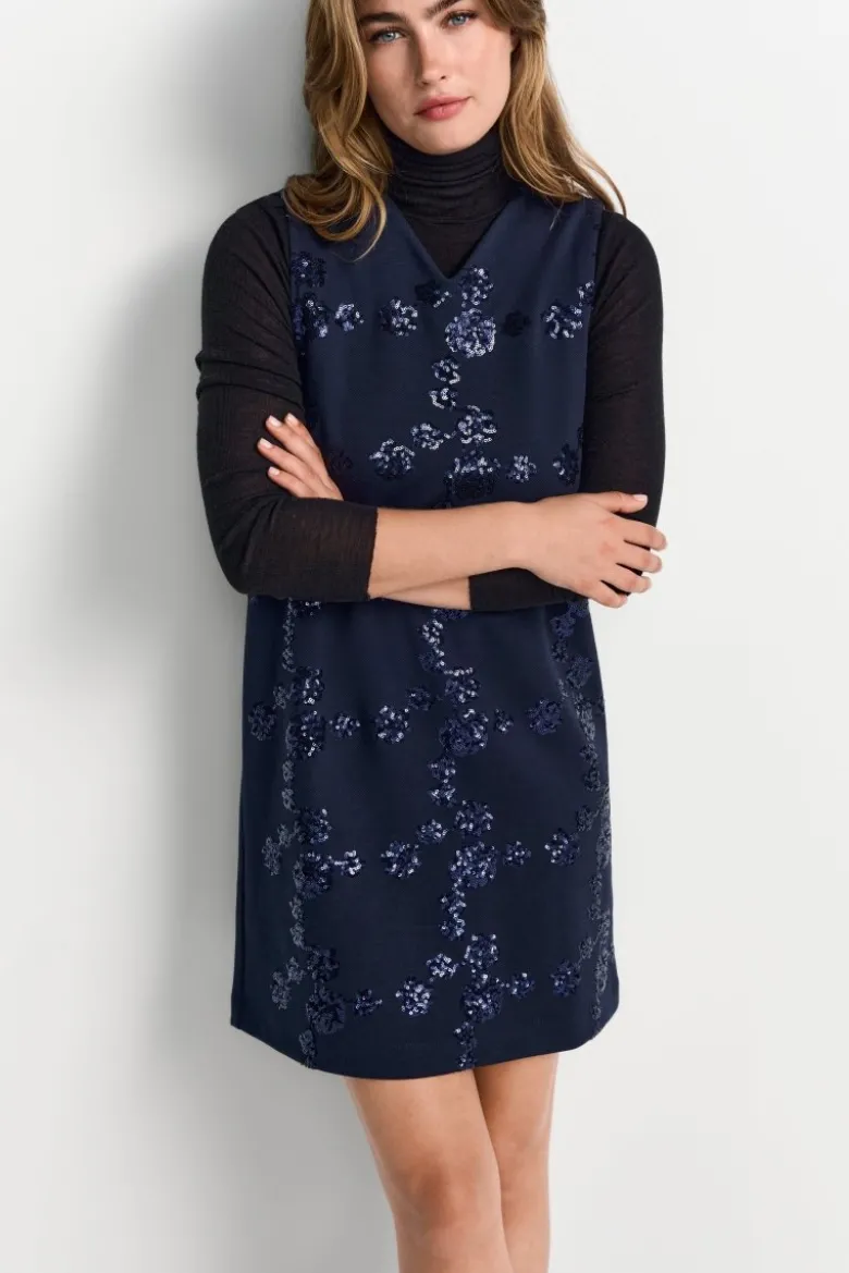 Minikleid mit Paillettenverzierung