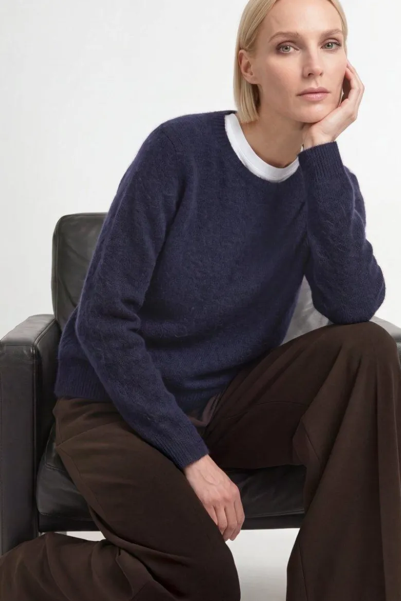 Nahtloser Strickpullover