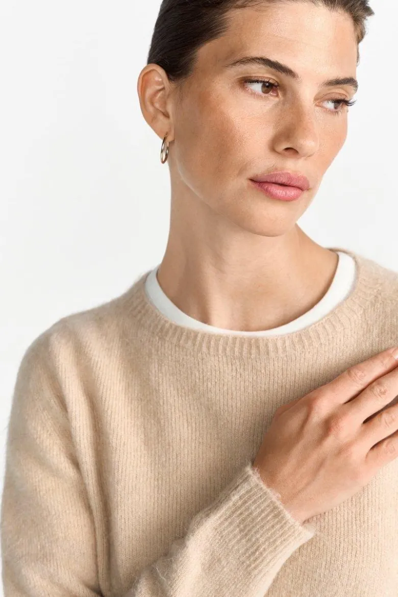 Nahtloser Strickpullover