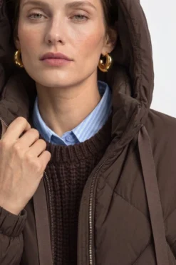 Oversized Daunenjacke mit Kapuze