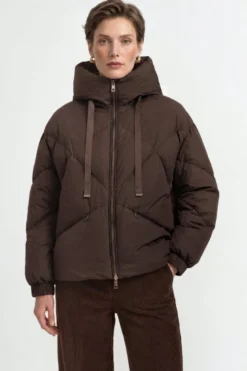 Oversized Daunenjacke mit Kapuze