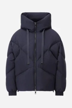 Oversized Daunenjacke mit Kapuze