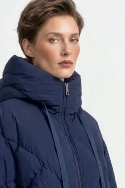 Oversized Daunenjacke mit Kapuze