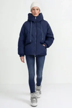 Oversized Daunenjacke mit Kapuze