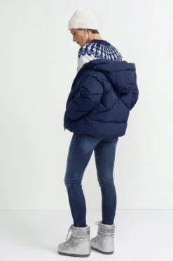 Oversized Daunenjacke mit Kapuze