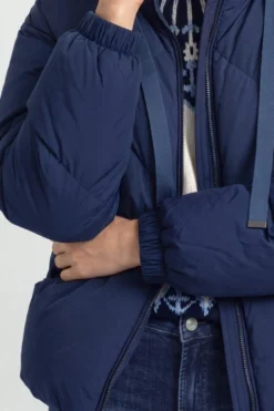 Oversized Daunenjacke mit Kapuze