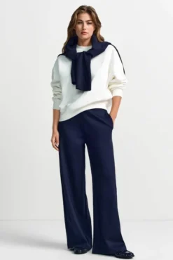 Oversize-Sweater mit Stickerei