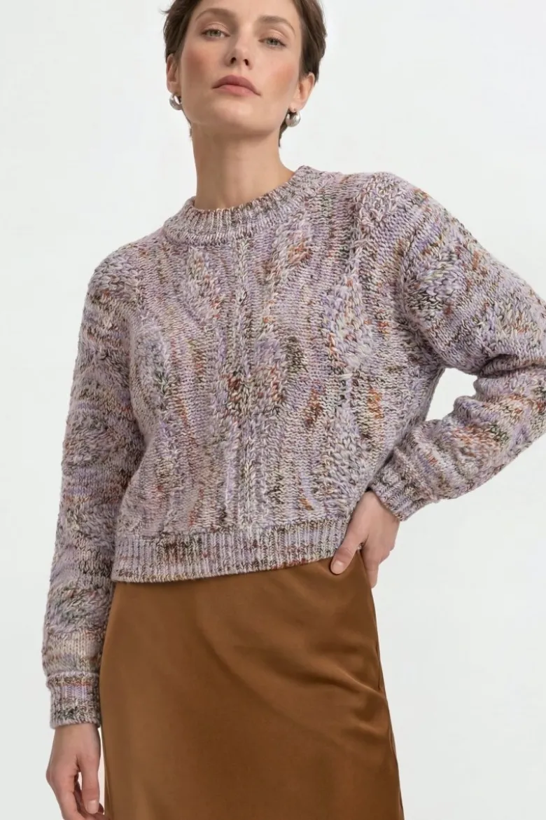 Pullover mit Zopfmuster