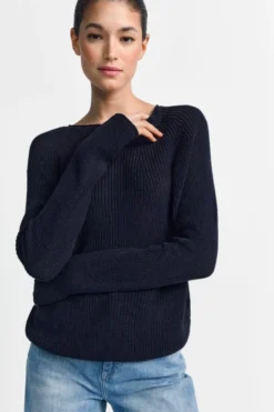 Rippstrickpullover mit Crewneck
