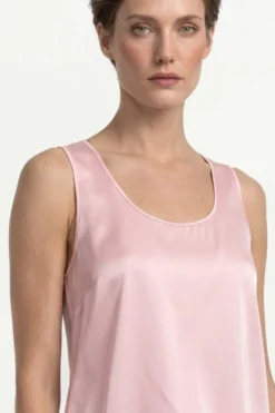 Satin Top mit Spitze