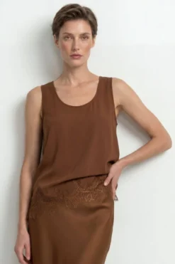 Satin Top mit Spitze