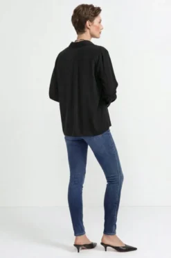 Schimmernde Hemdbluse