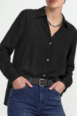 Schimmernde Hemdbluse