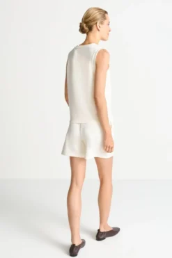 Shorts mit Bundfalten