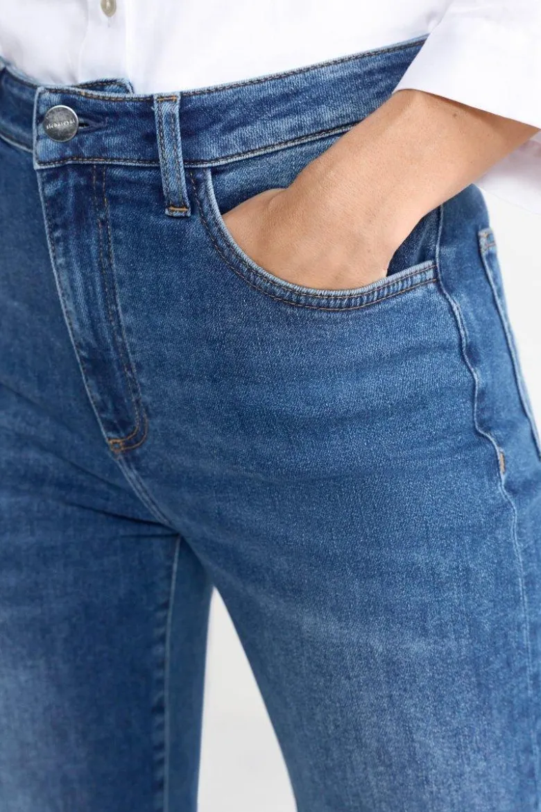 Slim-Jeans mit Mid Waist