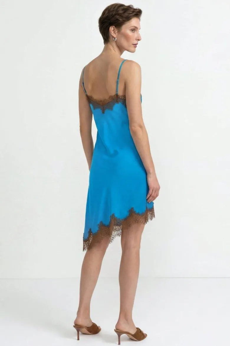 Slipdress mit Spitze