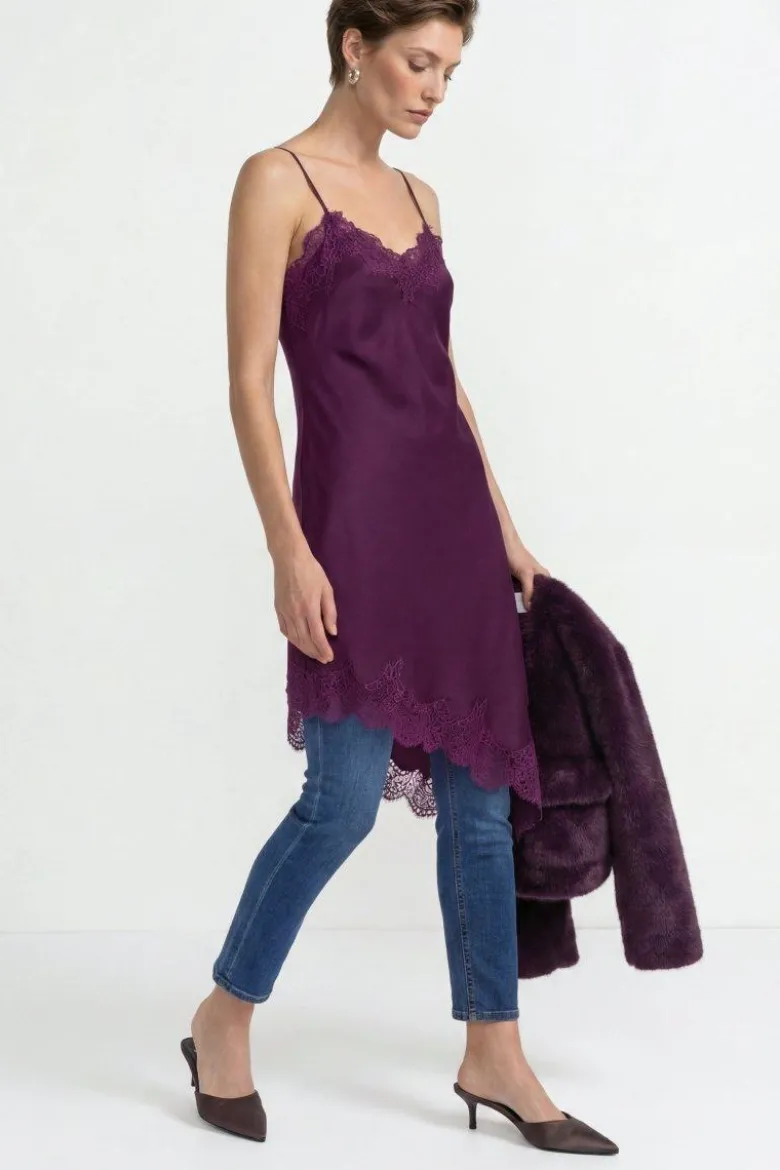 Slipdress mit Spitze