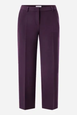 Stoffhose mit Bügelfalte