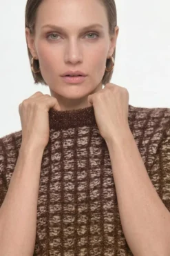Strickpullover mit Gitterstruktur