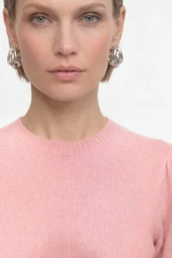 Strickpullover mit Puffärmeln