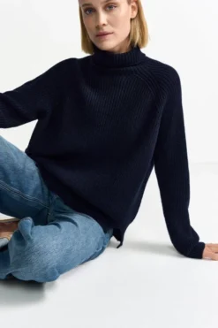 Strickpullover mit Rollkragen