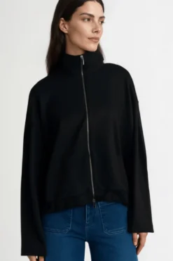 Sweatjacke mit Stehkragen