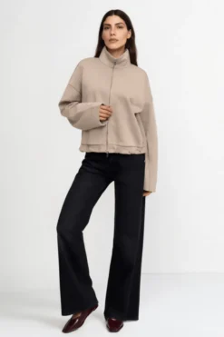 Sweatjacke mit Stehkragen