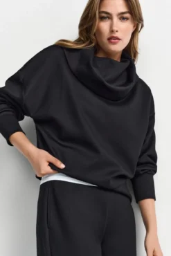 Sweatshirt mit Stehkragen