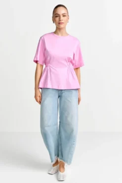 Tailliertes Baumwollshirt