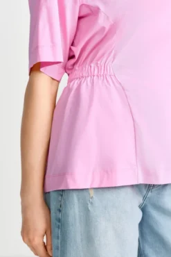 Tailliertes Baumwollshirt