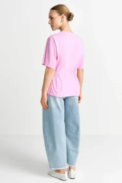 Tailliertes Baumwollshirt