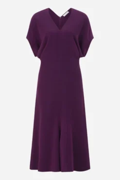 Tailliertes Midikleid mit V-Ausschnitt